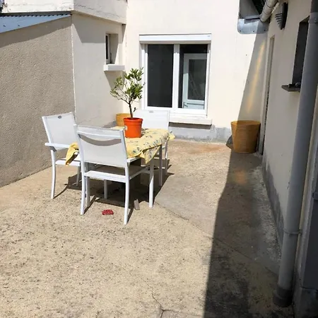 La Petite Maison De Tatate Longue Exterior photo